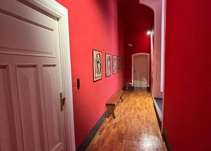 Rosso Apartment Naples