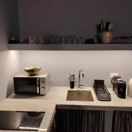 Rosso * 那不勒斯